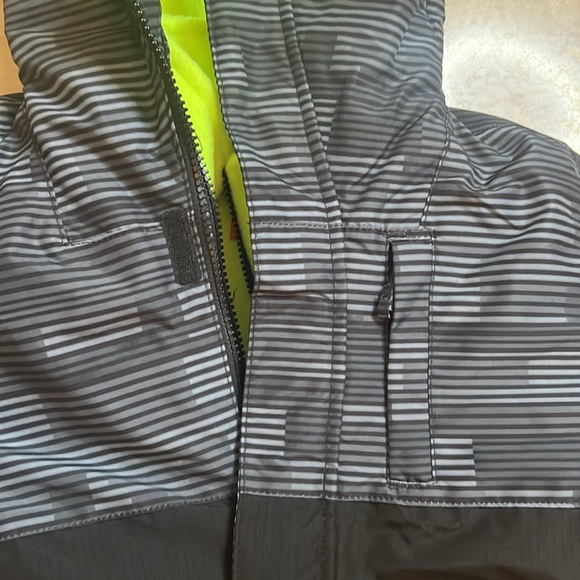 💙Boys snow jacket💙 - Picture 6 of 6